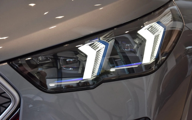 BMW iX2 cena 320900 przebieg: 5, rok produkcji 2024 z Kutno małe 704